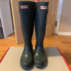 Hunter boots original tall gloss